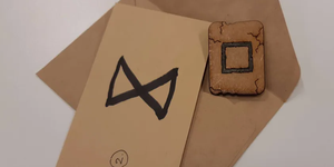 Riimuja kuoren päällä